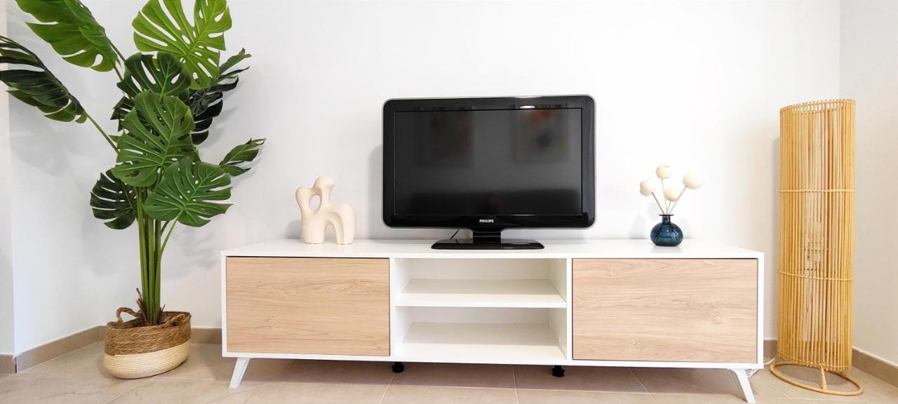 Apartamento Suenos Del Mar II By Denia Costa Ngoại thất bức ảnh