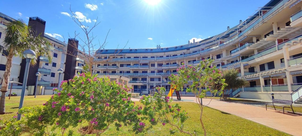 Apartamento Suenos Del Mar II By Denia Costa Ngoại thất bức ảnh