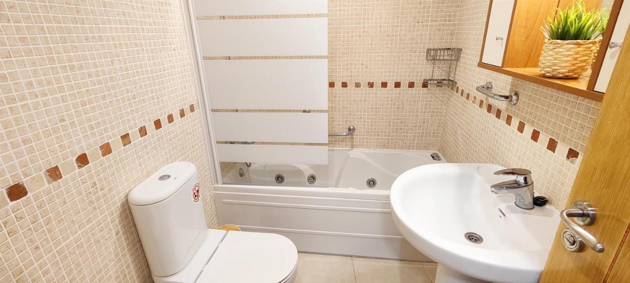 Apartamento Suenos Del Mar II By Denia Costa Ngoại thất bức ảnh