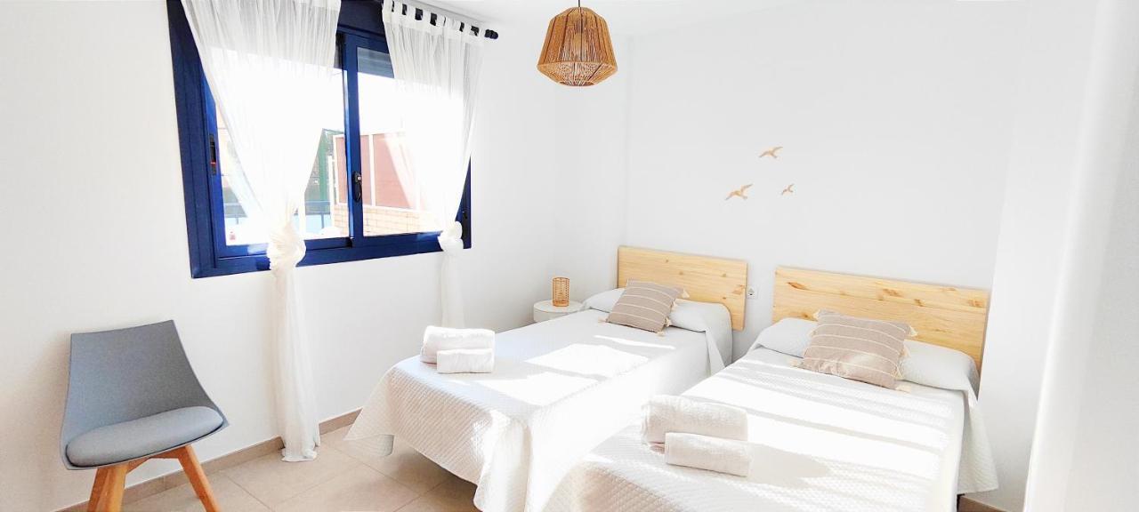Apartamento Suenos Del Mar II By Denia Costa Ngoại thất bức ảnh